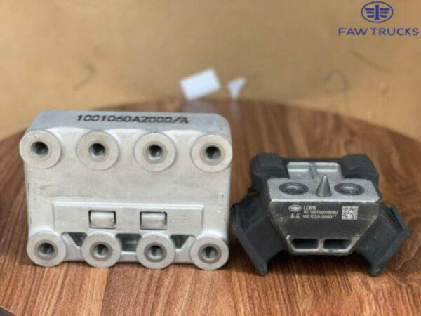 CAO SU CHÂN MÁY TRƯỚC XE ĐẦU KÉO FAW 460HP