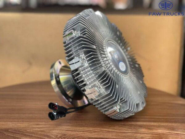 LY TÂM QUẠT XE ĐẦU KÉO FAW 430HP