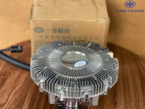 LY TÂM QUẠT XE ĐẦU KÉO FAW 460HP