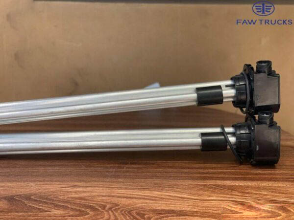 CẢM BIẾN MỨC NHIÊN LIỆU XE ĐẦU KÉO FAW 430HP