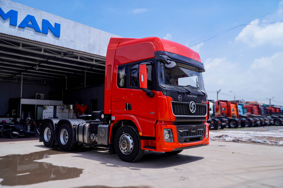 XE ĐẦU KÉO SHACMAN X5000 6X4 WEICHAI 460HP CẦU LÁP